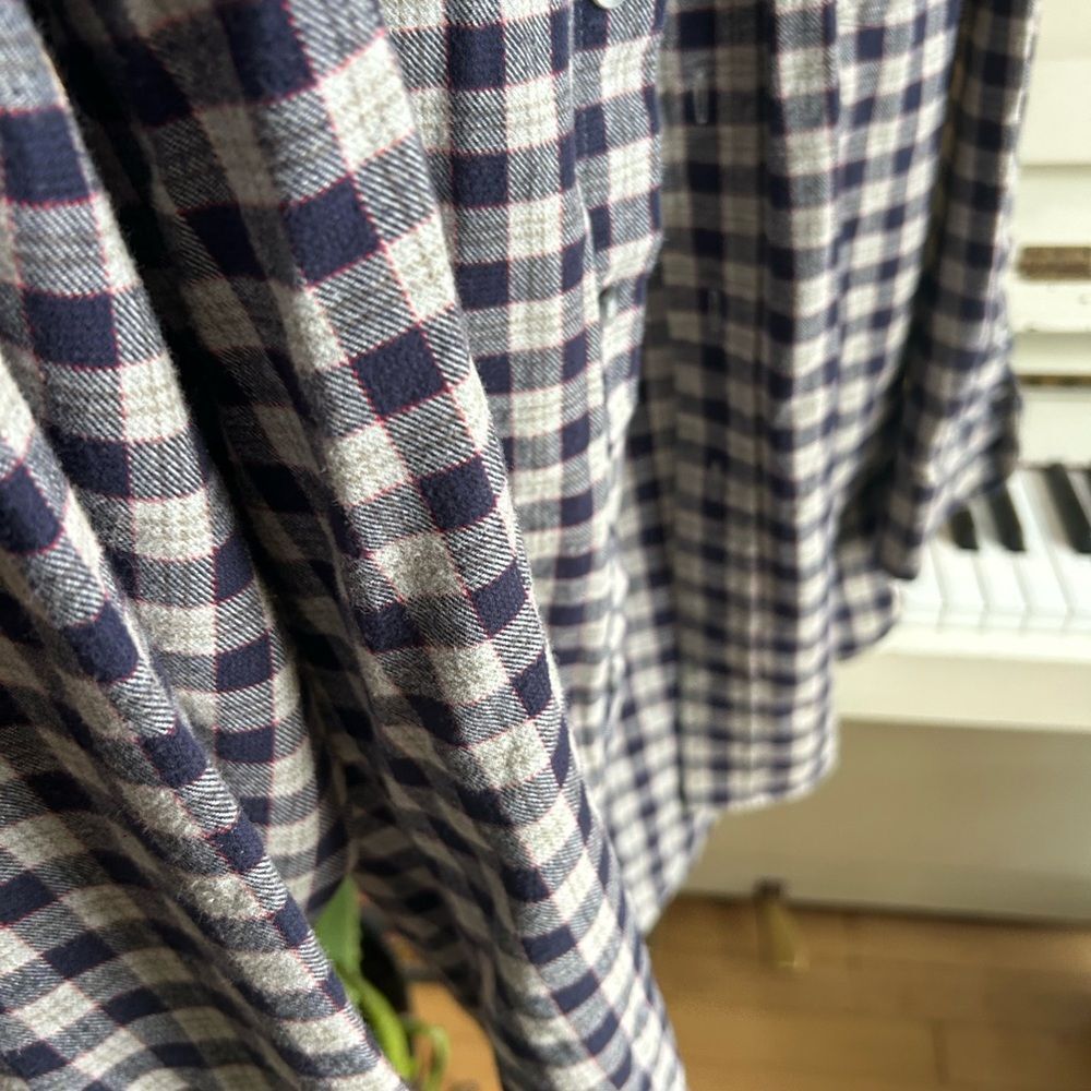 Denver Hayes Navy and White Plaid Flannel Shirt Medium - Picture 13 of 14